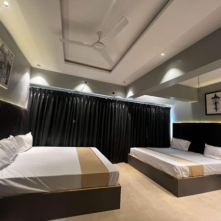 Dhanvantari Luxury Hotel Near Kokilaben Dhirubhai Ambani Hospital Mumbai Exterior photo